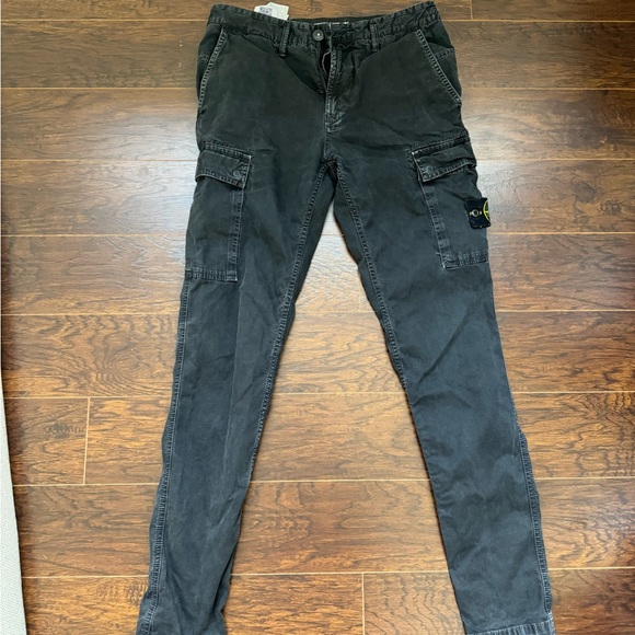 Stone Island Men’s Cargo Pants - Picture 2 of 6